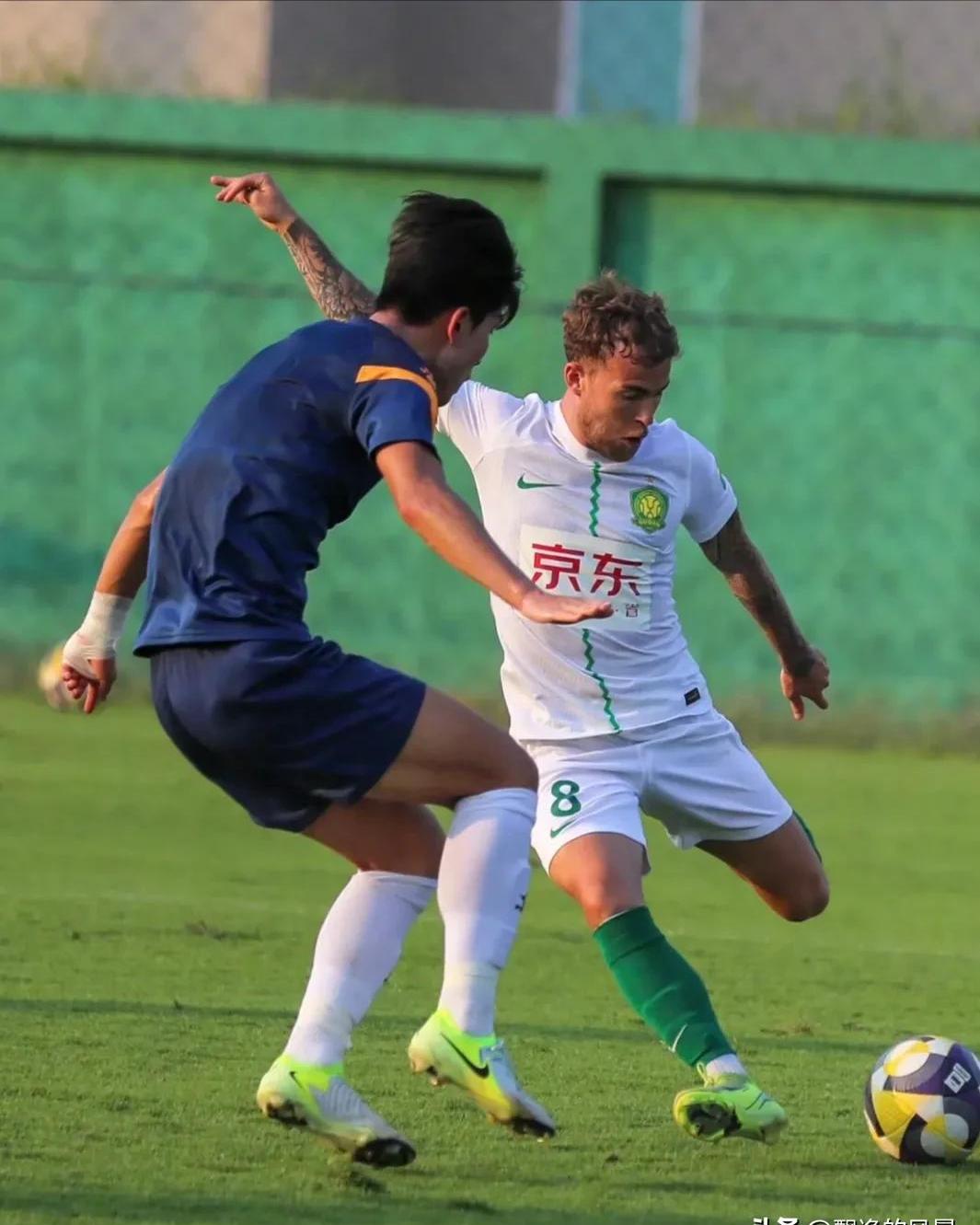 北京国安发布备战花絮,窗口期刷新队史纪录,英超任务艰巨,身体对抗强度拉满 北京国安发布备战花絮,窗口期刷新队史纪录,英超任务艰巨,身体对抗强度拉满