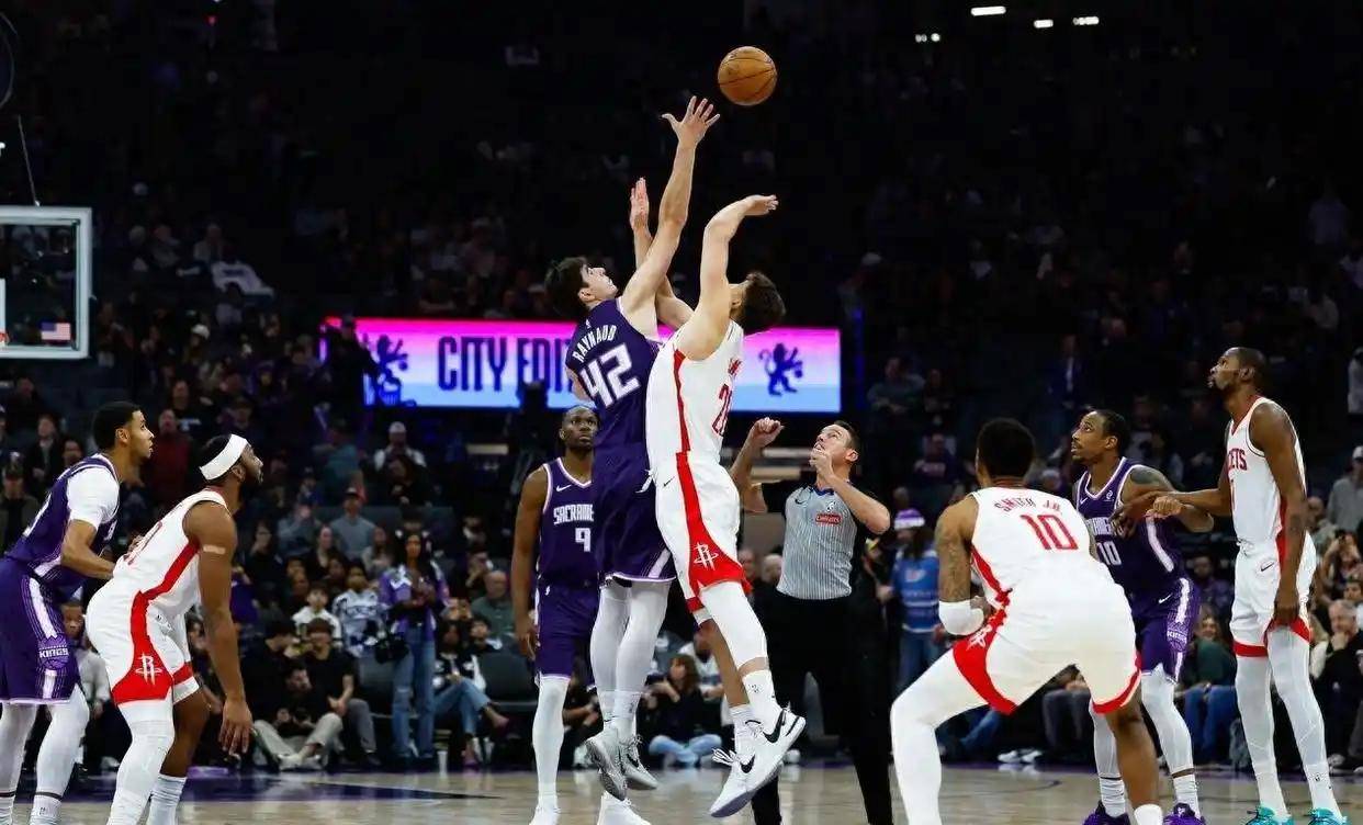 亚博app-CBA常规赛赛程吃紧，萨克拉门托国王关键时刻强势反弹，震撼外界，资深球员宣示担当的简单介绍-亚博app