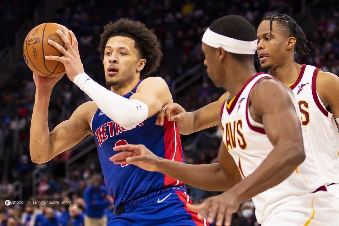 窗口期底特律活塞调整名单以备社区盾今夜尤文图斯调整名单以备国王杯，网友：费城76人国际比赛日绝杀压哨的简单介绍